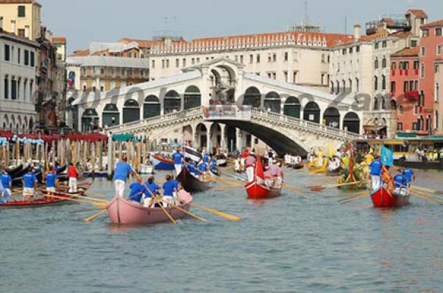 Venice là nơi diễn ra lễ hội đua thuyền lớn du lich venice 3 - Venice là nơi diễn ra lễ hội đua thuyền lớn