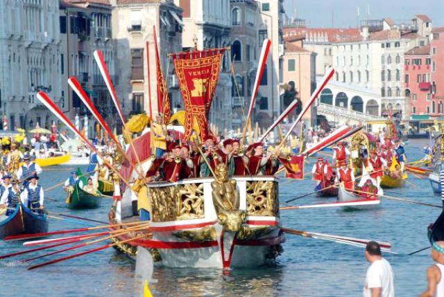 Venice là nơi diễn ra lễ hội đua thuyền lớn du lich venice 6 - Venice là nơi diễn ra lễ hội đua thuyền lớn