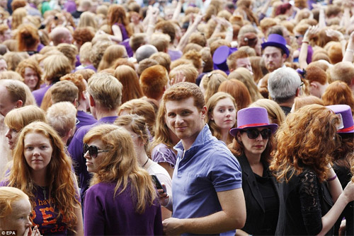 le hoi toc do 4 - Ngày hội quốc tế tóc đỏ ở Hà Lan