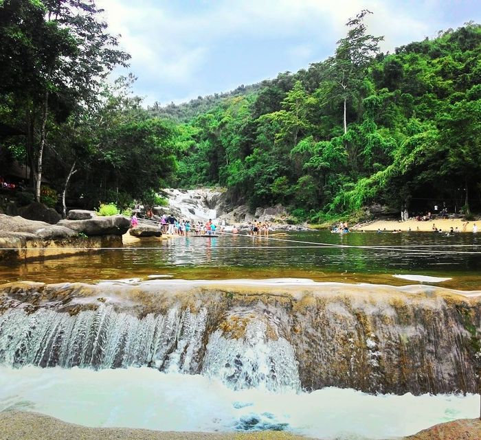 Khu du lịch Yang Bay