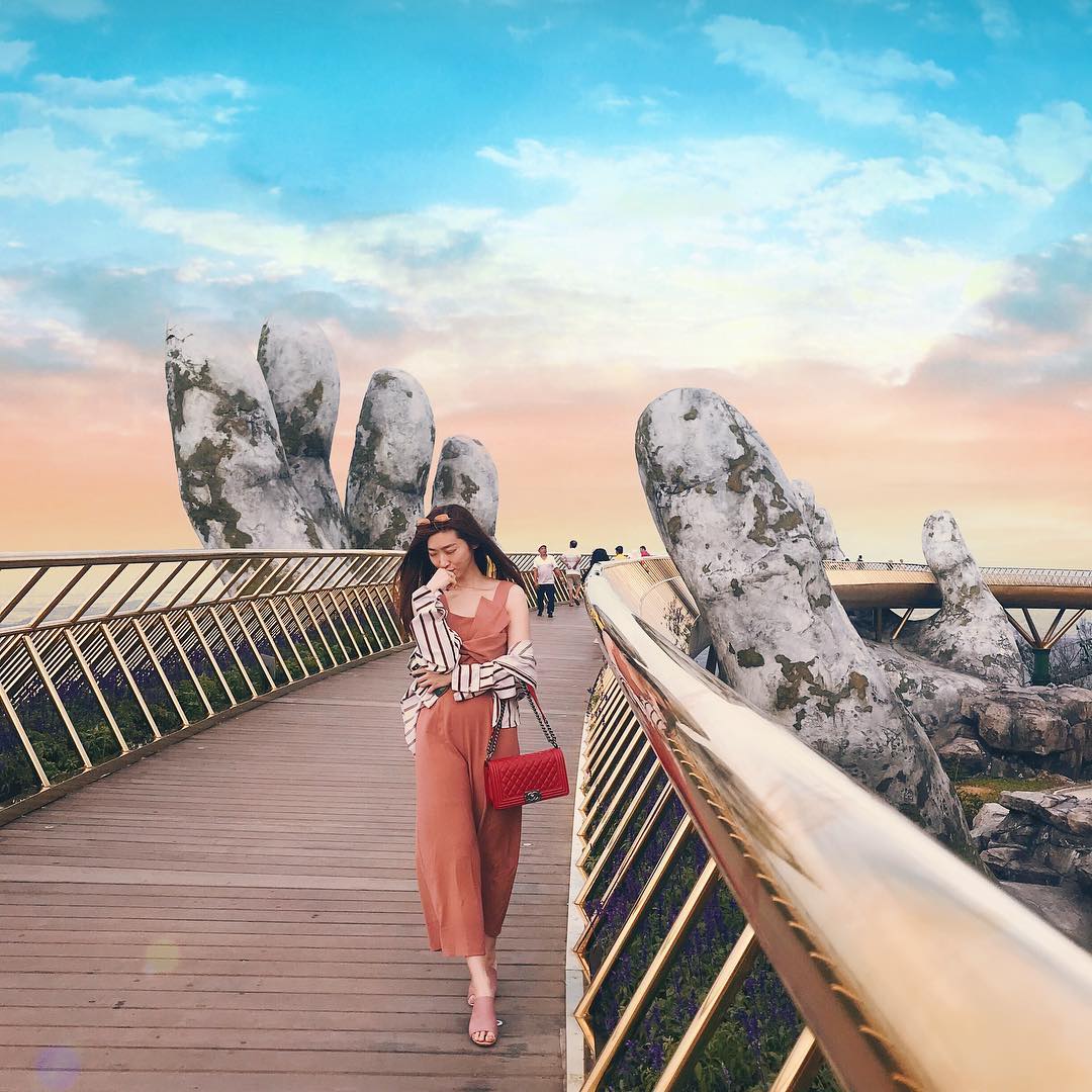 Cầu Vàng - Địa điểm check-in đẹp nhất ở Đà Nẵng