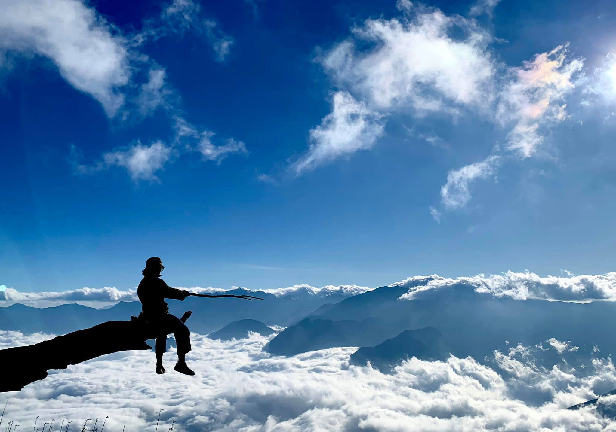 san may nui lao than - Top 10 địa điểm săn mây Tây Bắc lý tưởng nhất