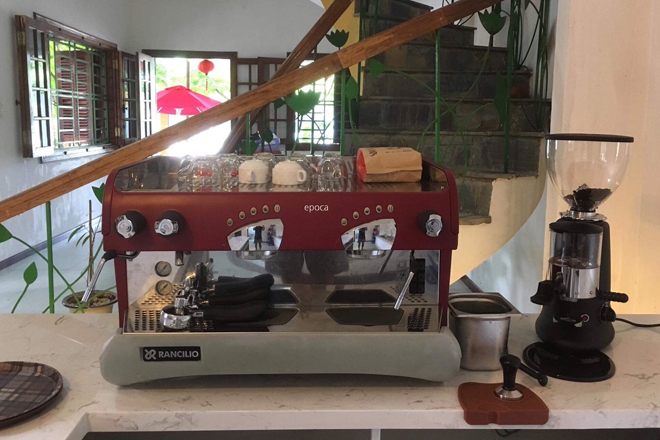 May pha ca phe Rancilio epoca 2 group - Mua máy pha cà phê cũ như thế nào để đảm bảo chất lượng