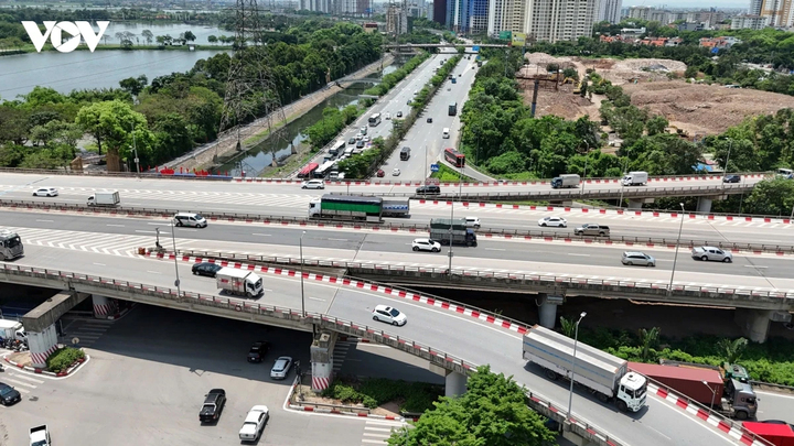 Hà Nội kiểm tra khẩn sau khi phát hiện gối cầu đường Vành đai 3 bị dịch chuyển