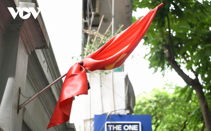 Quốc tang trong 2 ngày để tưởng nhớ đồng chí Saysomphone Phomvihane